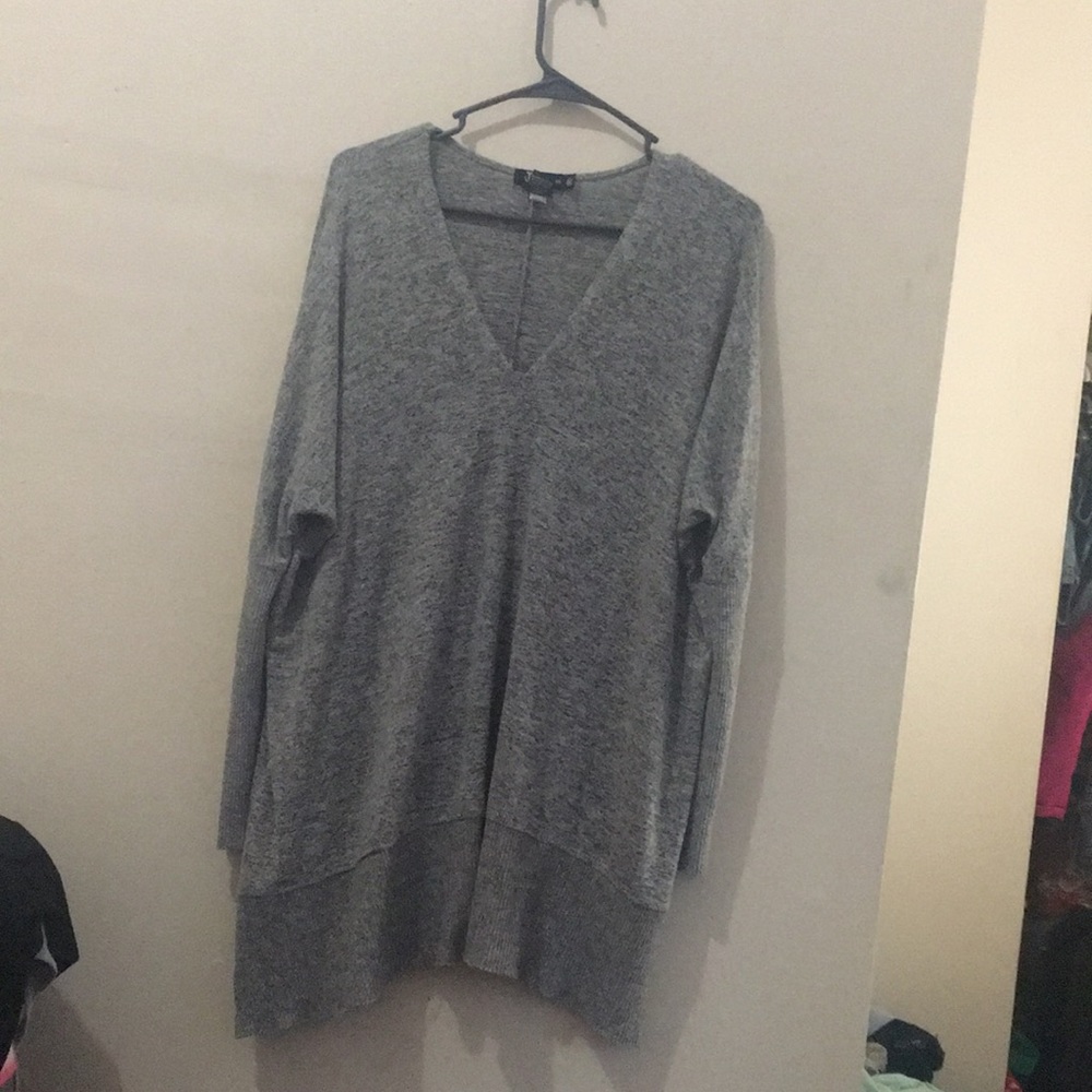 Blouse only worn once